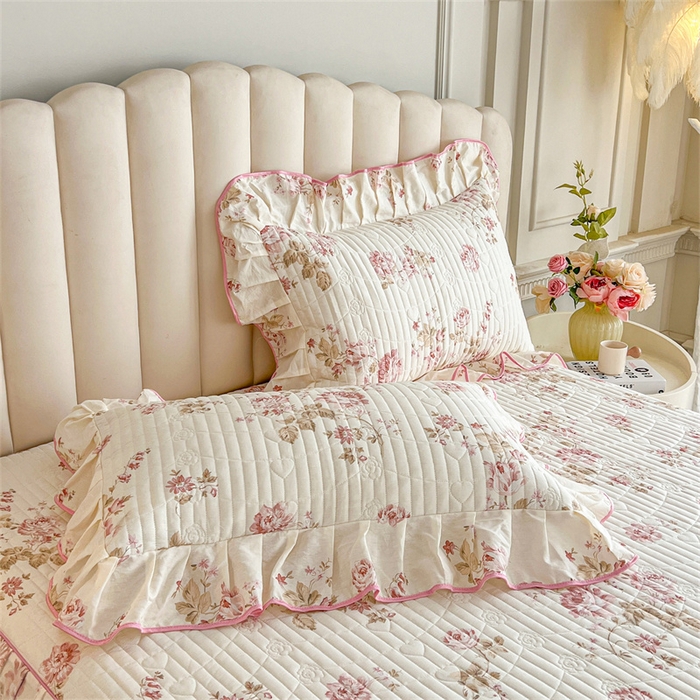 91家纺网 家纺一手货源 找家纺 宜凡家纺 2026新款全棉公主风夹棉床裙四件套 水苏栀清