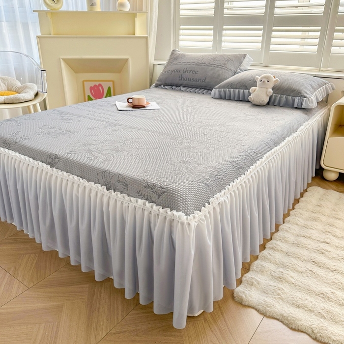 91家纺网 家纺一手货源 找家纺 怡源梦 2026新款A类冰豆豆凉感提花床裙凉席-花之恋系列 花之恋 灰色