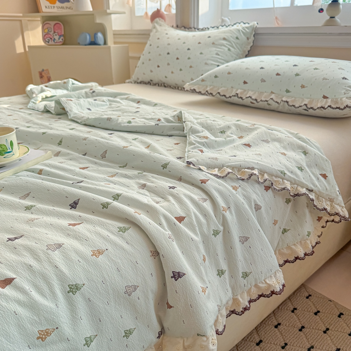 91家纺网 家纺一手货源 找家纺 鑫贝阳 2026新款韩版花边邹邹绵夏被 薄荷小森林