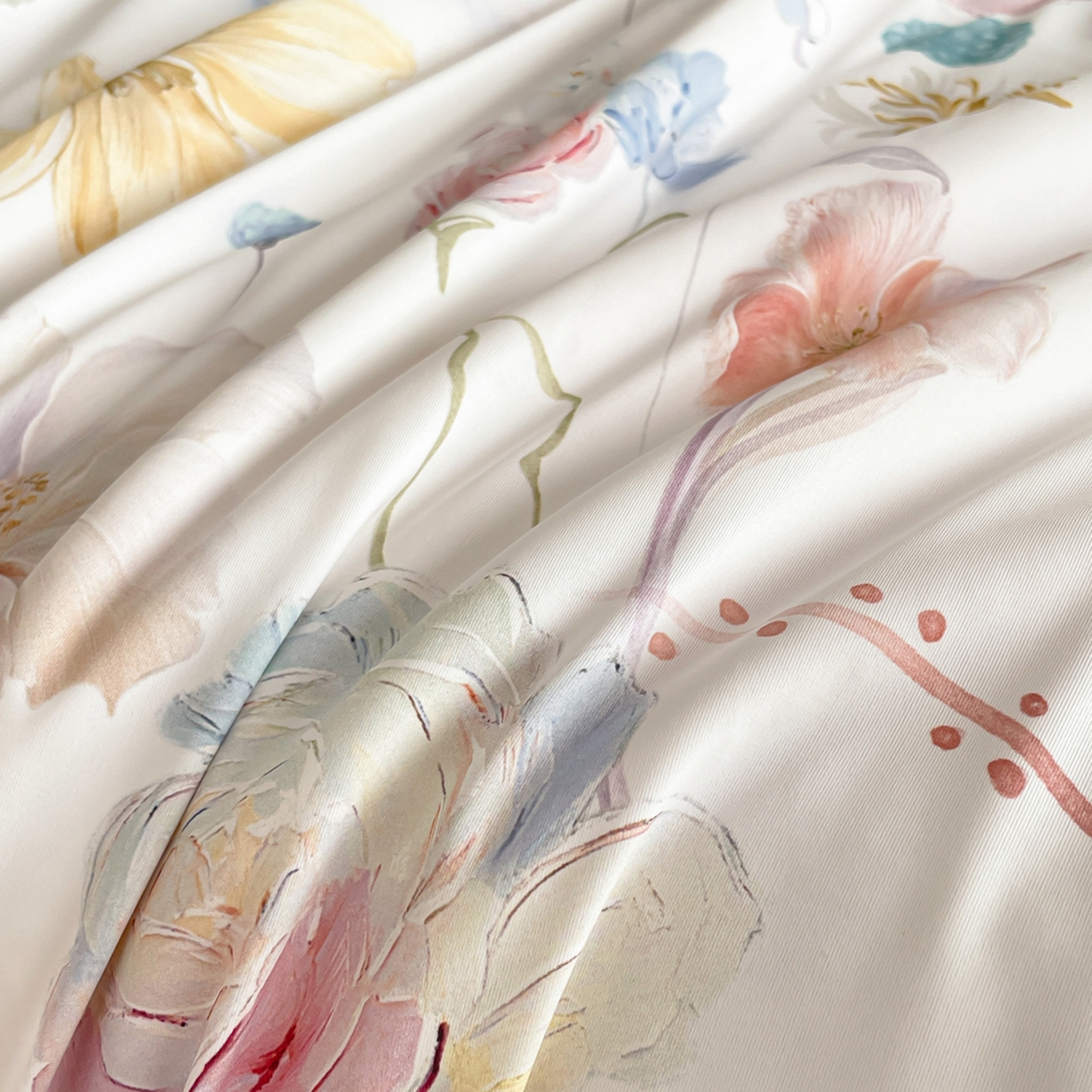 91家纺网 家纺一手货源 找家纺 鑫贝阳 2026新款锦氨凉感丝夏被 玫瑰庄园白