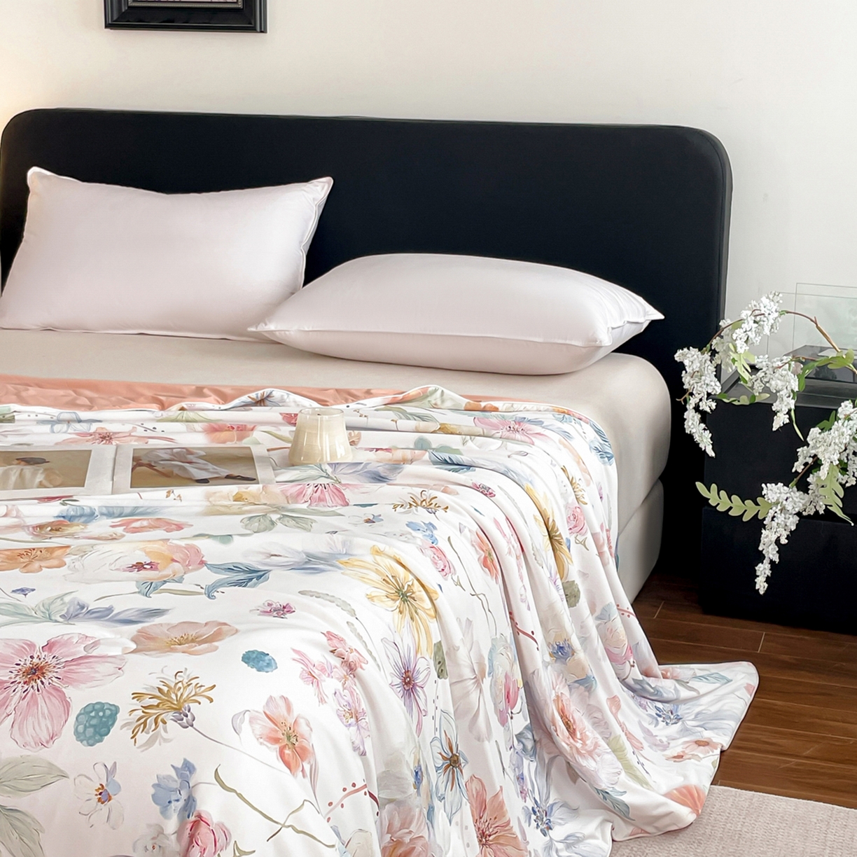 91家纺网 家纺一手货源 找家纺 鑫贝阳 2026新款锦氨凉感丝夏被 玫瑰庄园白