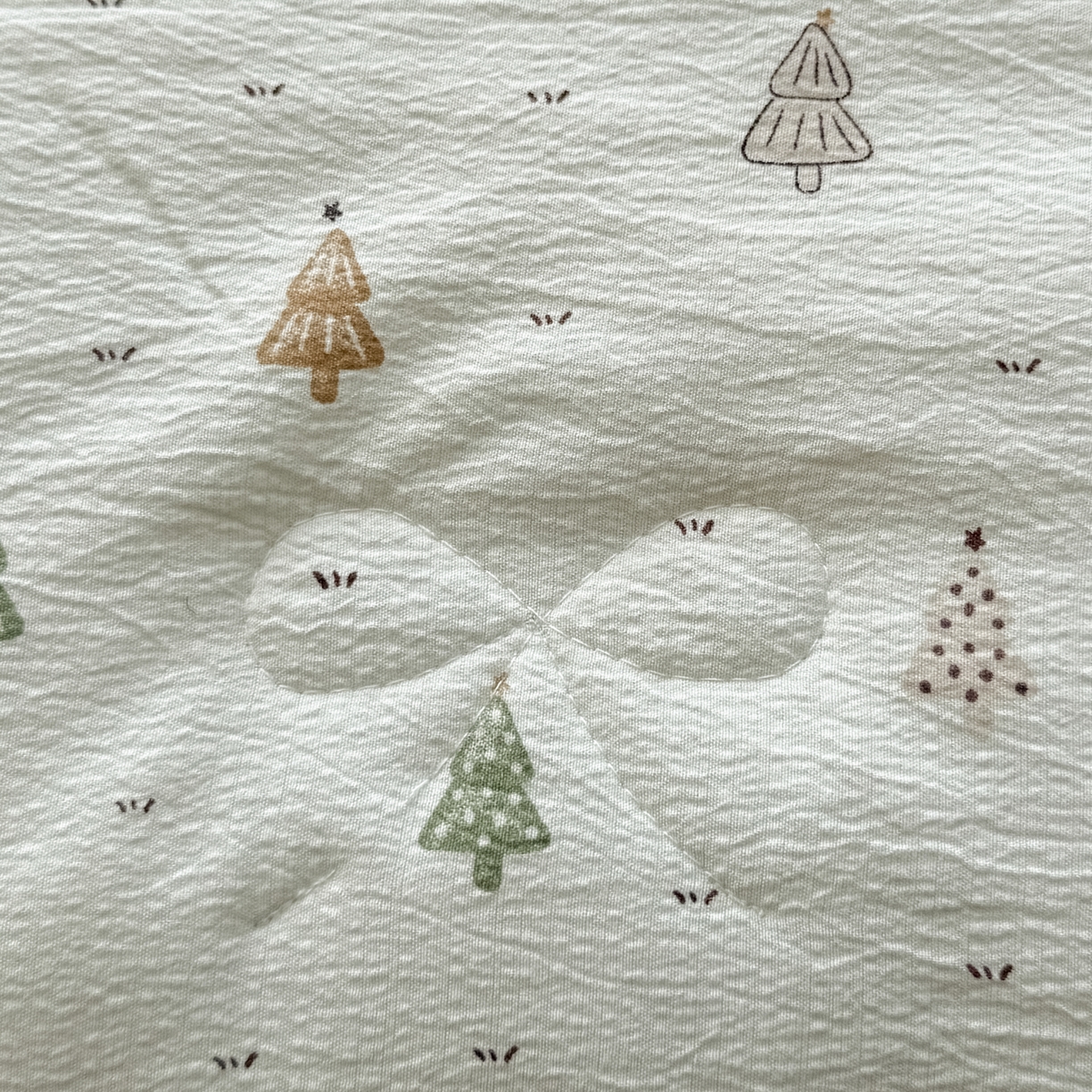 91家纺网 家纺一手货源 找家纺 鑫贝阳 2026新款韩版花边邹邹绵夏被 薄荷小森林