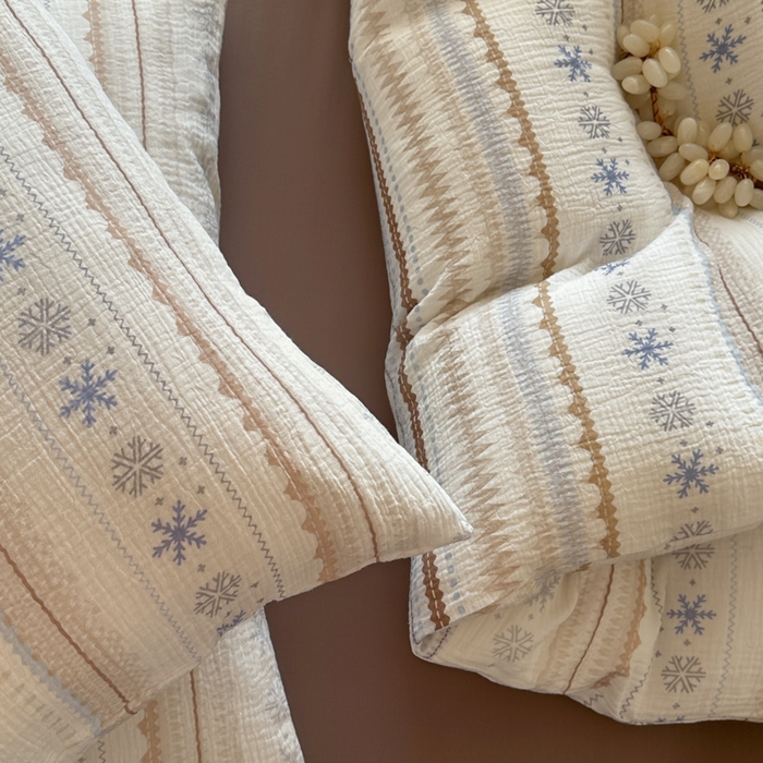 91家纺网 家纺一手货源 找家纺 玛奇朵 2026新款全棉A类双层纱皱皱纱四件套-费尔岛系列 会员-10/基础控价 298/338/358 费尔岛-咖