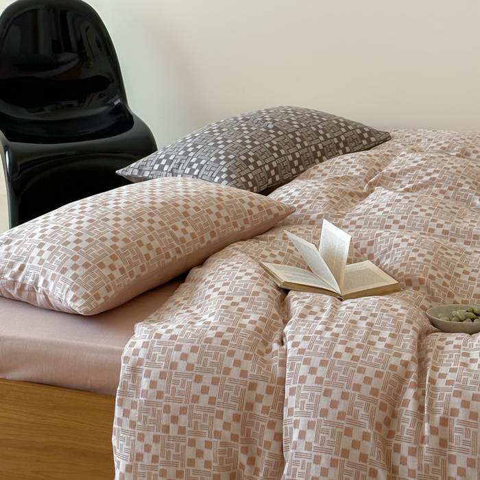 91家纺网 家纺一手货源 找家纺 玛奇朵 2026新款60S全棉色织提花四件套-布尼尔系列 会员-10/基础控价 278/318/338 布尼尔-粉