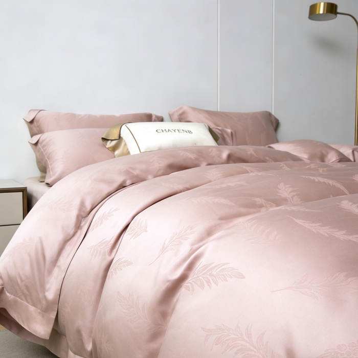 91家纺网 家纺一手货源 找家纺 栩裕纺织 2026新款天丝棉提花四件套 花畔-浆紫