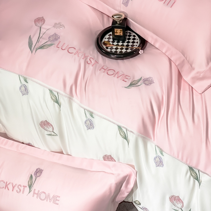 91家纺网 家纺一手货源 找家纺 梵克保罗 2026新款天丝双拼刺绣四件套-卡骆驰 卡骆驰-樱花粉