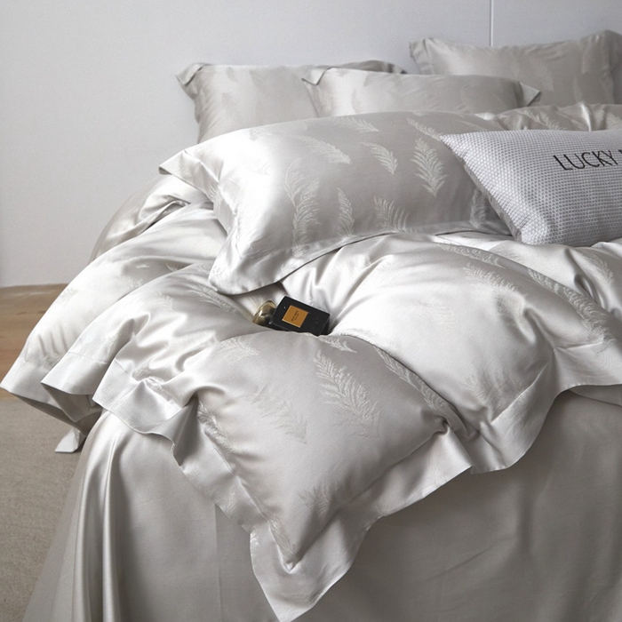 91家纺网 家纺一手货源 找家纺 栩裕纺织 2026新款天丝棉提花四件套 花畔 轻罗灰