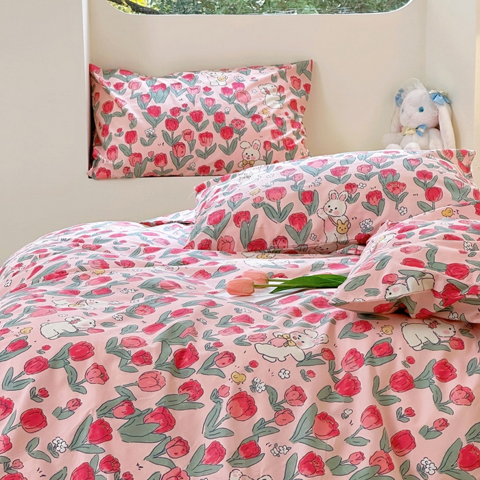 91家纺网 家纺一手货源 找家纺 梵克保罗 2026春夏新款小清新卡通全棉纯棉碎花学生季三件套四件套 月野