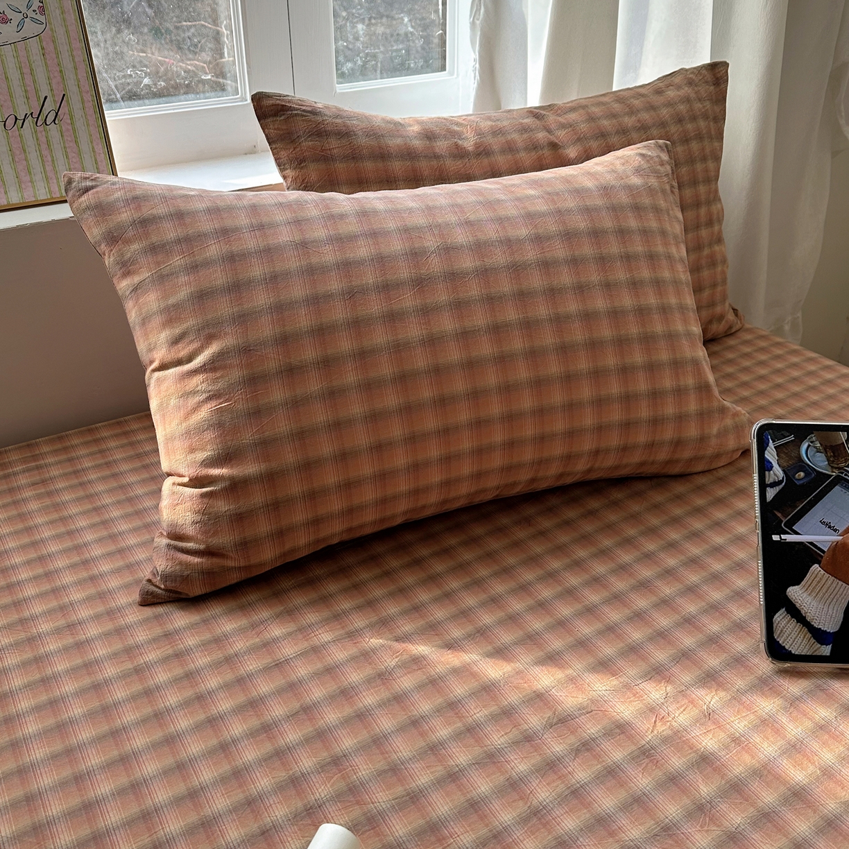 91家纺网 家纺一手货源 找家纺 六巷胡同 2026新款A类全棉纯棉水洗棉色织格子单品枕套 枕套单件 巷往-橘格