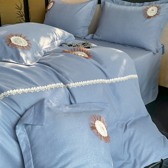 91家纺网 家纺一手货源 找家纺 梵克保罗 2026新款加厚肌理纹碳素磨毛刺绣贴布绣花边新中式四件套-奢香夫人 蓝色