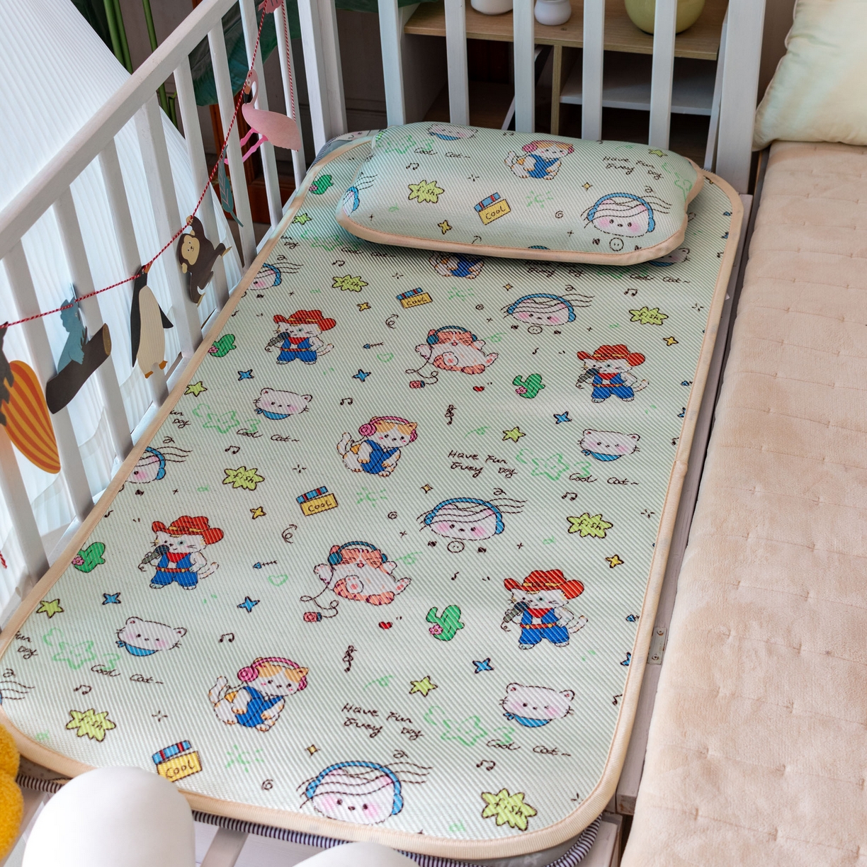 91家纺网 家纺一手货源 找家纺 （总）欣宜家纺 2026春夏新款窄边儿童凉席