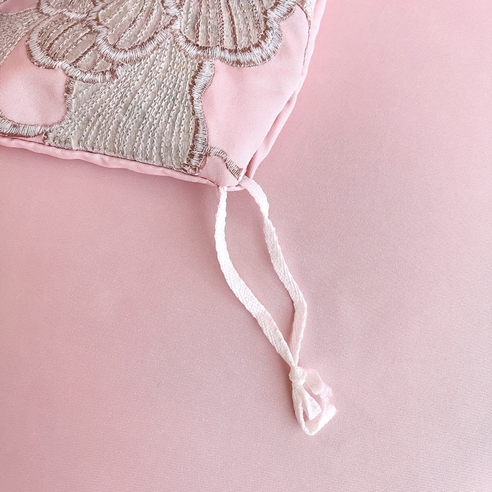 91家纺网 家纺一手货源 找家纺 梵克保罗 2026新款直播热卖长绒棉全棉纯棉刺绣花边四件套-繁星 繁星-玫瑰粉