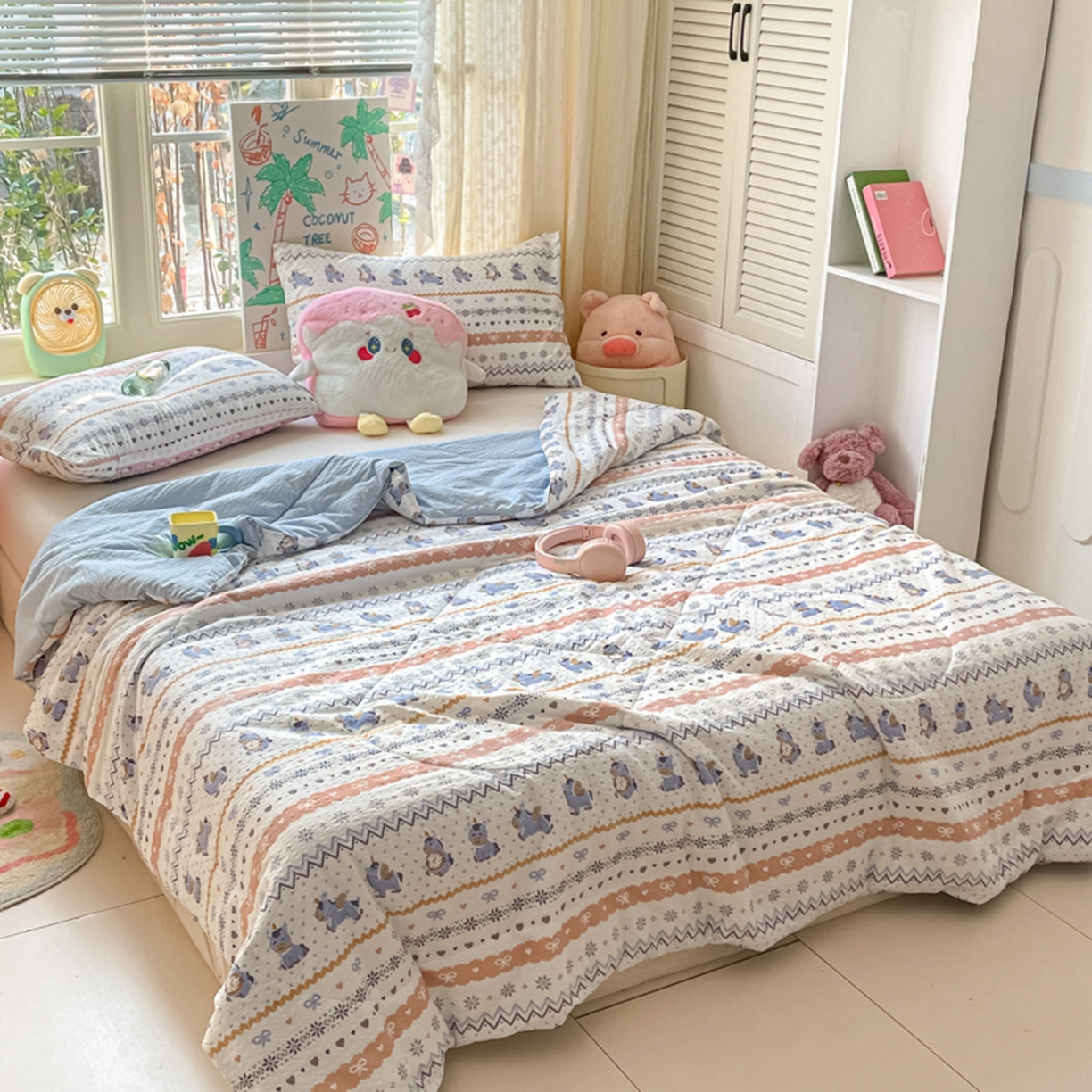 91家纺网 家纺一手货源 找家纺 云玲时尚 2026新款A类大豆纤维费尔岛系列夏被夏凉被空调被 蓝糯小马