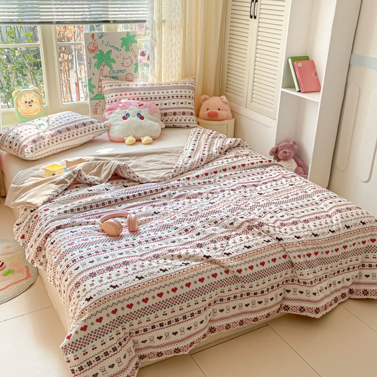 91家纺网 家纺一手货源 找家纺 云玲时尚 2026新款A类大豆纤维费尔岛系列夏被夏凉被空调被 红棕萌狗