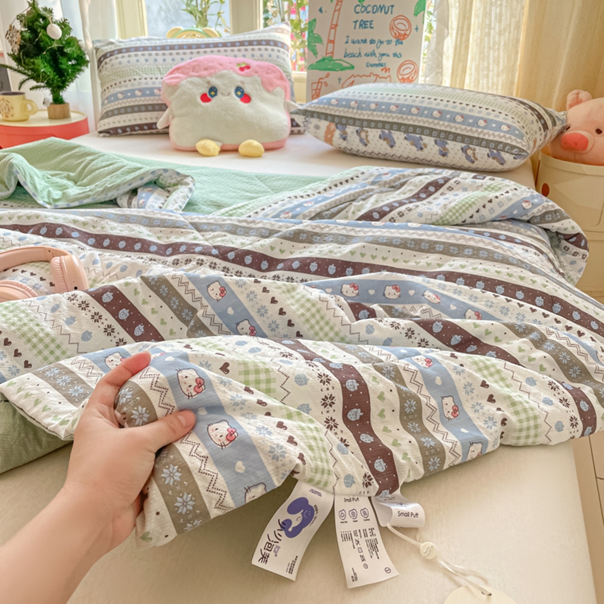 91家纺网 家纺一手货源 找家纺 云玲时尚 2026新款A类大豆纤维费尔岛系列夏被夏凉被空调被 雪花Kitty