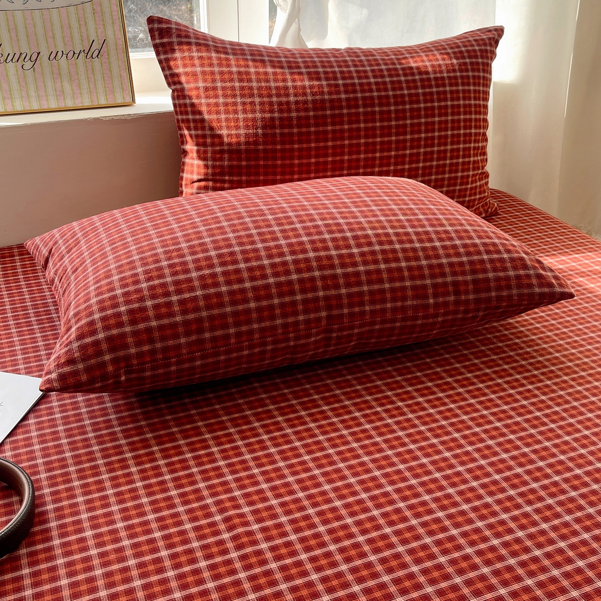 91家纺网 家纺一手货源 找家纺 六巷胡同 2026新款A类全棉纯棉水洗棉色织格子单品枕套 枕套单件 追光-红格