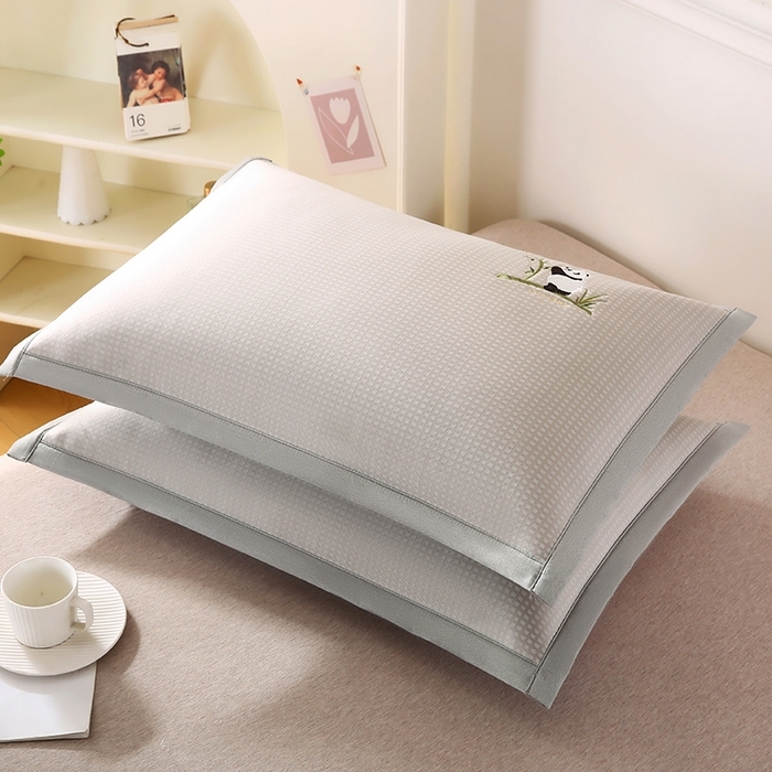 91家纺网 家纺一手货源 找家纺 （总）小牛席业 2026新款华夫格爱家熊猫夏凉枕套凉枕套冰丝枕套藤枕套冰藤枕套冰丝枕套竹枕套凉席枕套豆豆枕套