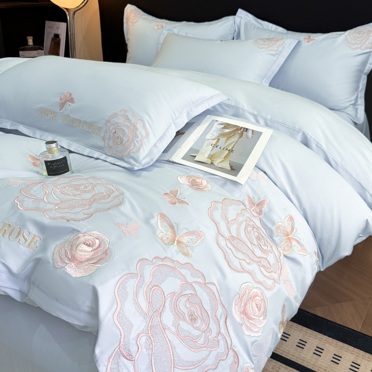 91家纺网 家纺一手货源 找家纺 绘萱家居 2026直播爆款纯棉100%全棉纯棉绣花四件套圆角吊边床单款纯色百分百 艾丽雅-蓝