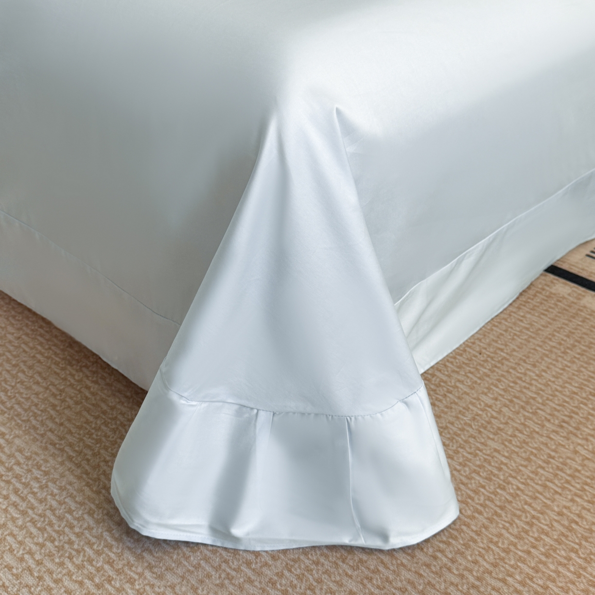 91家纺网 家纺一手货源 找家纺 绘萱家居 2026直播爆款纯棉100%全棉纯棉绣花四件套圆角吊边床单款纯色百分百 艾丽雅-蓝