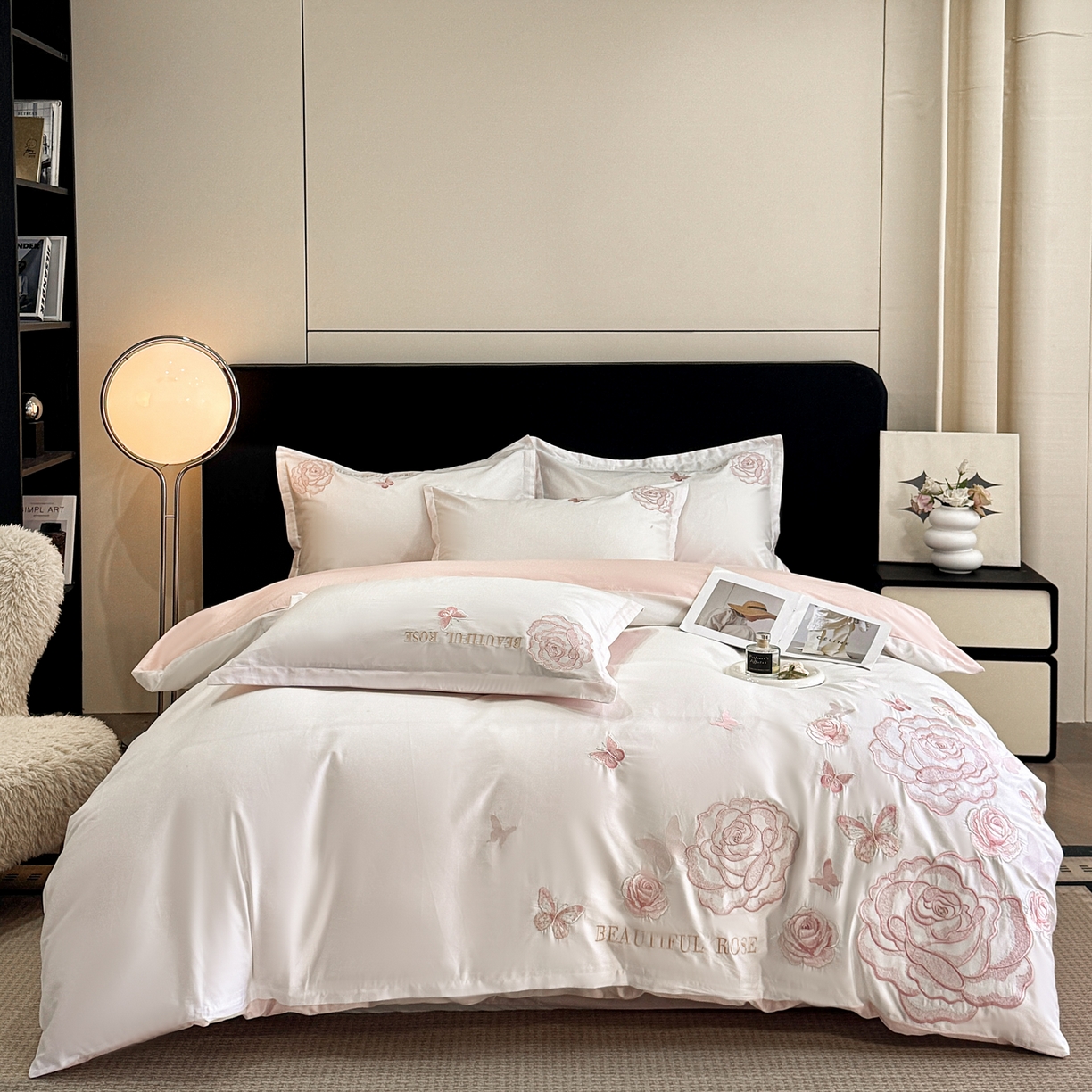 91家纺网 家纺一手货源 找家纺 绘萱家居 2026直播爆款纯棉100%全棉纯棉绣花四件套圆角吊边床单款纯色百分百 艾丽雅-奶白粉