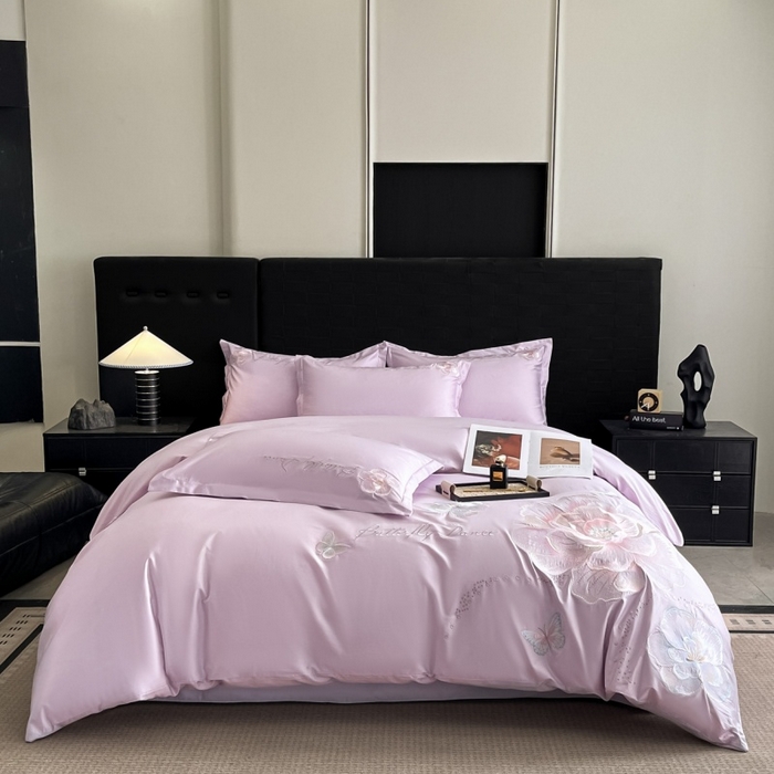 91家纺网 家纺一手货源 找家纺 绘萱家居 2026直播爆款纯棉100%全棉纯棉绣花四件套圆角吊边床单款纯色百分百 蝶舞牡丹-紫