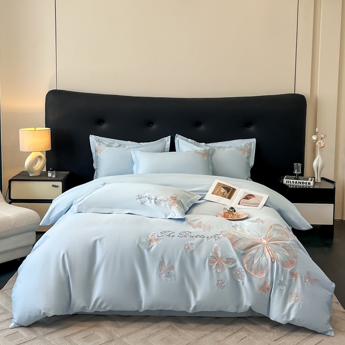 91家纺网 家纺一手货源 找家纺 绘萱家居 2026直播爆款纯棉100%全棉纯棉绣花四件套圆角吊边床单款纯色百分百 七彩福蝶-蓝