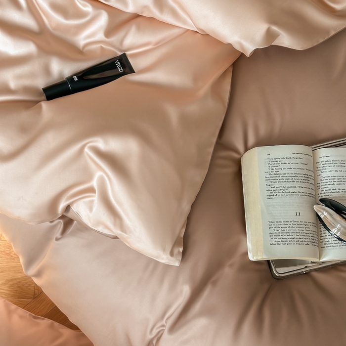 91家纺网 家纺一手货源 找家纺 禾时 2026新款兰精天丝棉纯色双拼四件套 茶棕