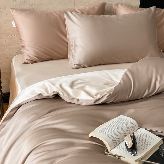 91家纺网 家纺一手货源 找家纺 禾时 2026新款兰精天丝棉纯色双拼四件套 露褐