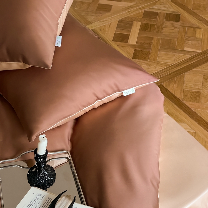 91家纺网 家纺一手货源 找家纺 禾时 2026新款兰精天丝棉纯色双拼四件套 古铜