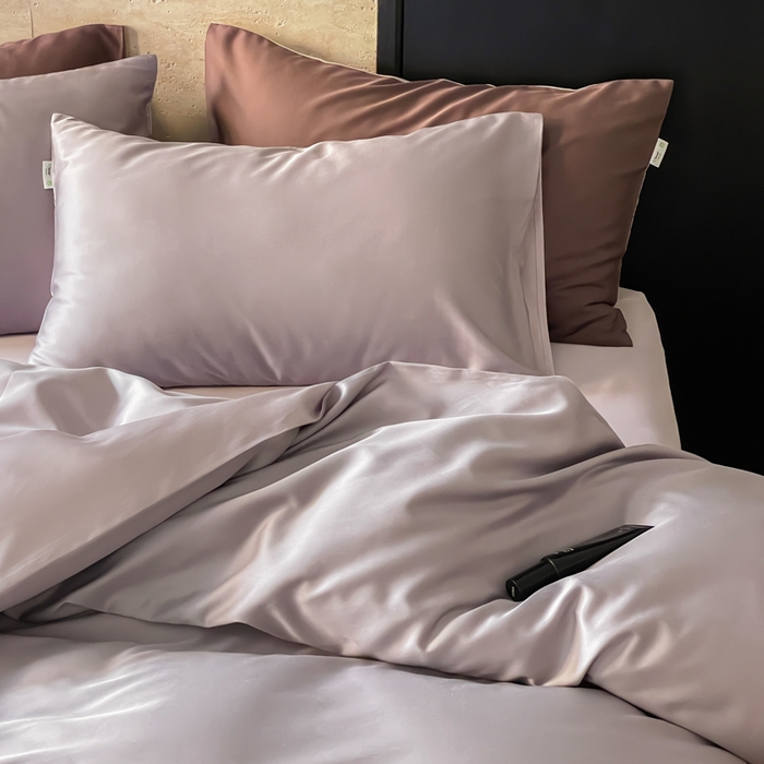 91家纺网 家纺一手货源 找家纺 禾时 2026新款兰精天丝棉纯色双拼四件套 紫萱