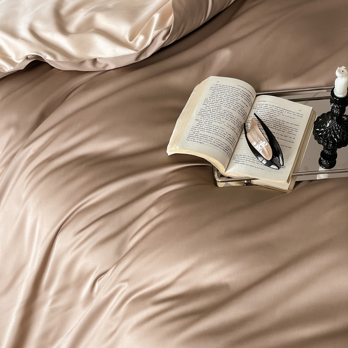 91家纺网 家纺一手货源 找家纺 禾时 2026新款兰精天丝棉纯色双拼四件套 露褐