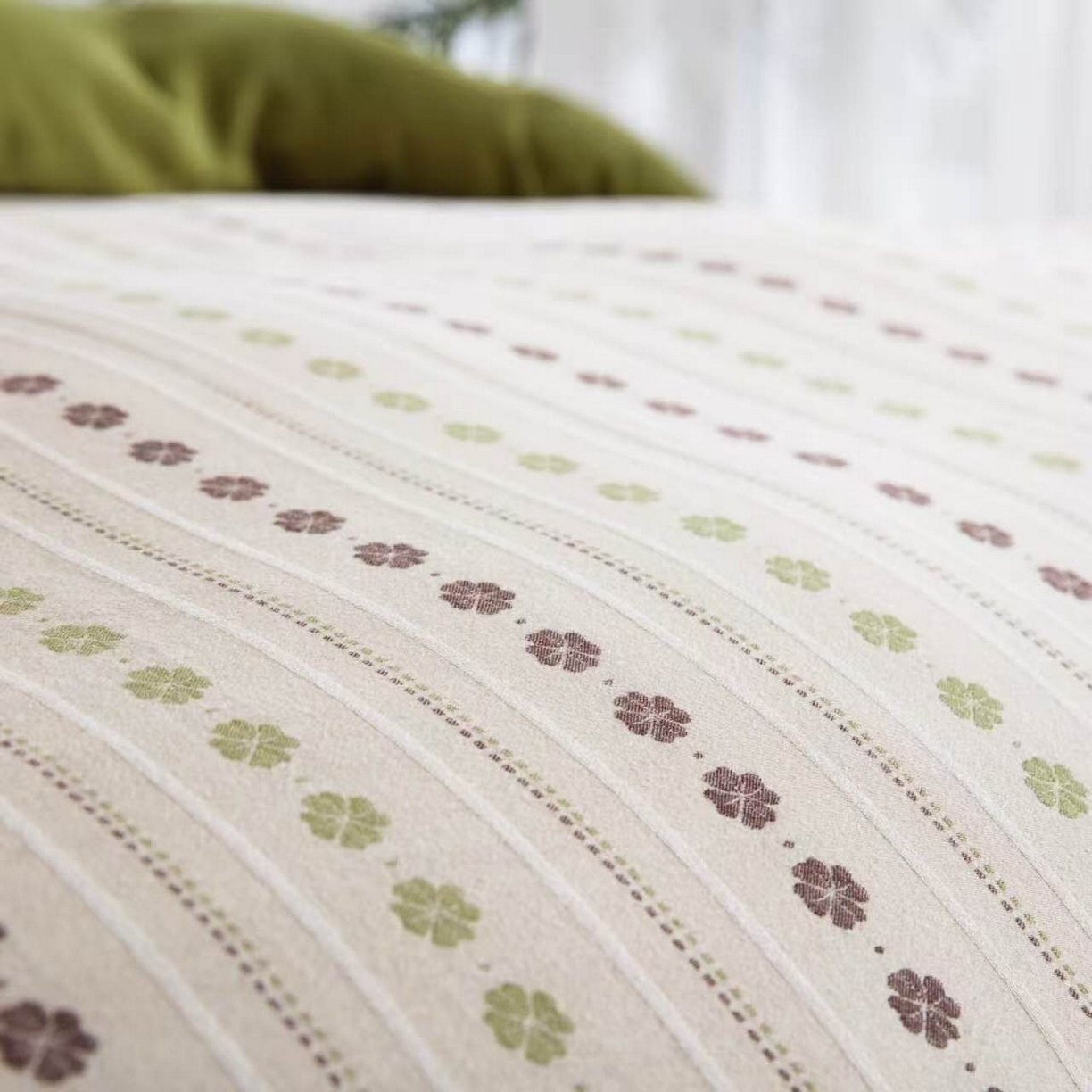 91家纺网 家纺一手货源 找家纺 仰望棉麻双层纱供应链 2026新款全棉纯棉色织提花飞边款四件套-绿漪泛舟 绿漪枫舟-飞边款