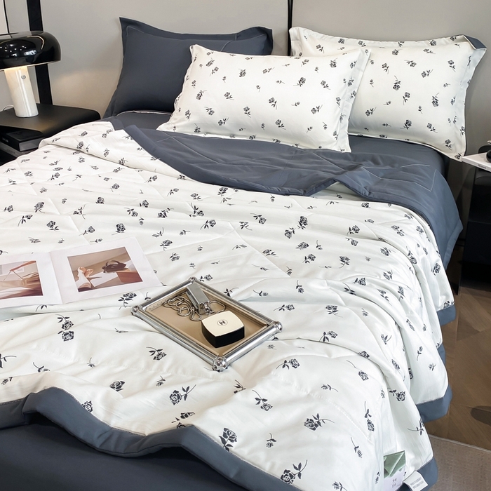 91家纺网 家纺一手货源 找家纺 帕拉美拉 2026新款A类棉麻夏被四件套 铃兰-灰