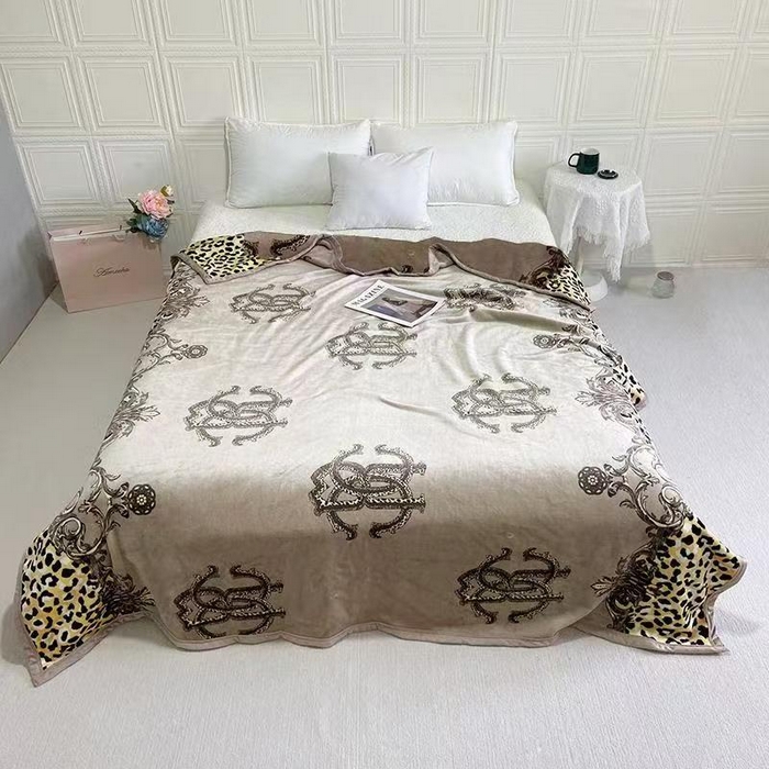 91家纺网 家纺一手货源 找家纺 总-卡奥2025AB版云貂绒毛毯直播爆款法莱绒休闲盖毯沙发毯午睡毯空调毯子