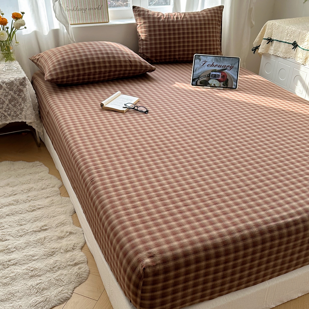 91家纺网 家纺一手货源 找家纺 六巷胡同 2026新款A类全棉纯棉水洗棉色织格子单品床笠 床笠单件 巷往-红格