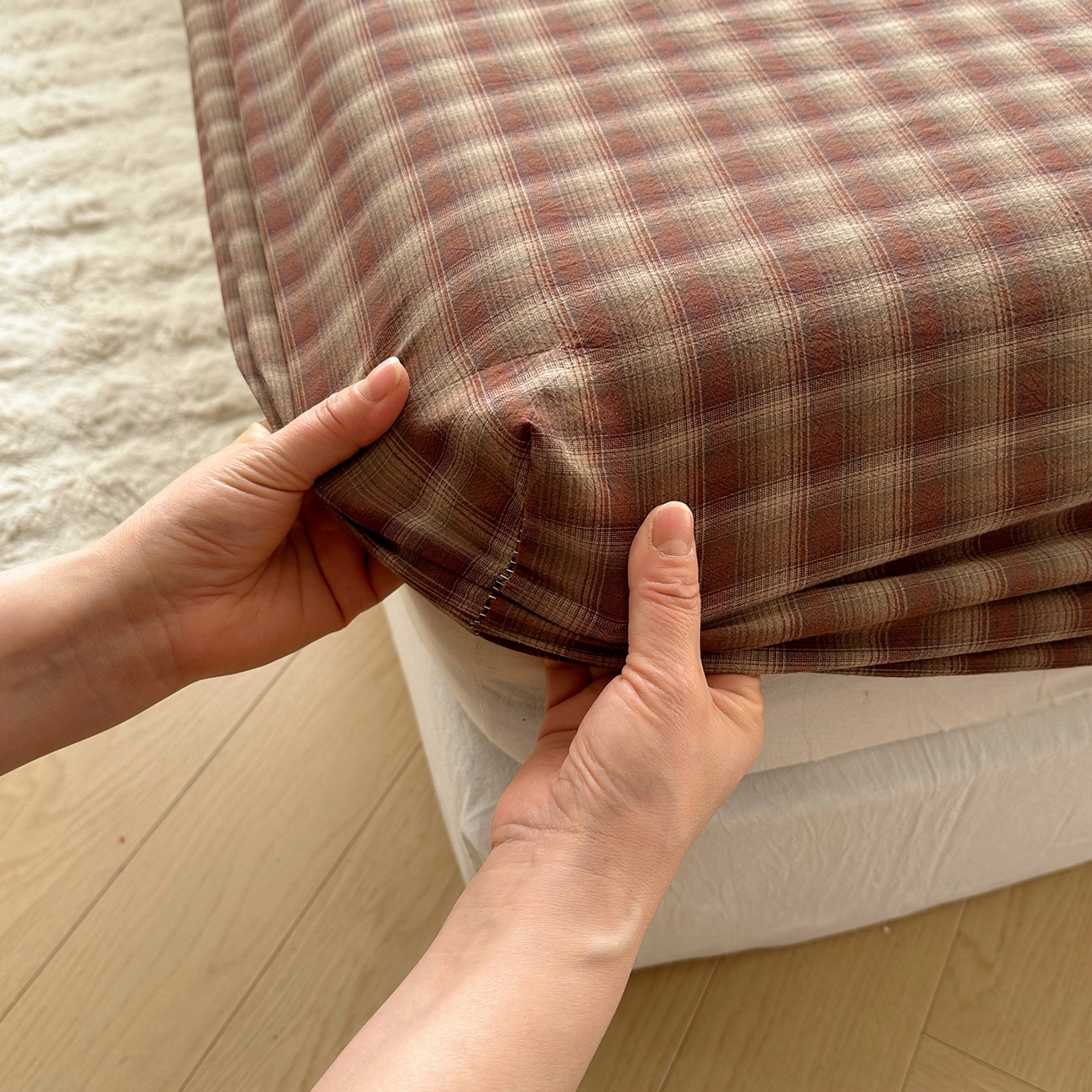 91家纺网 家纺一手货源 找家纺 六巷胡同 2026新款A类全棉纯棉水洗棉色织格子单品床笠 床笠单件 巷往-红格