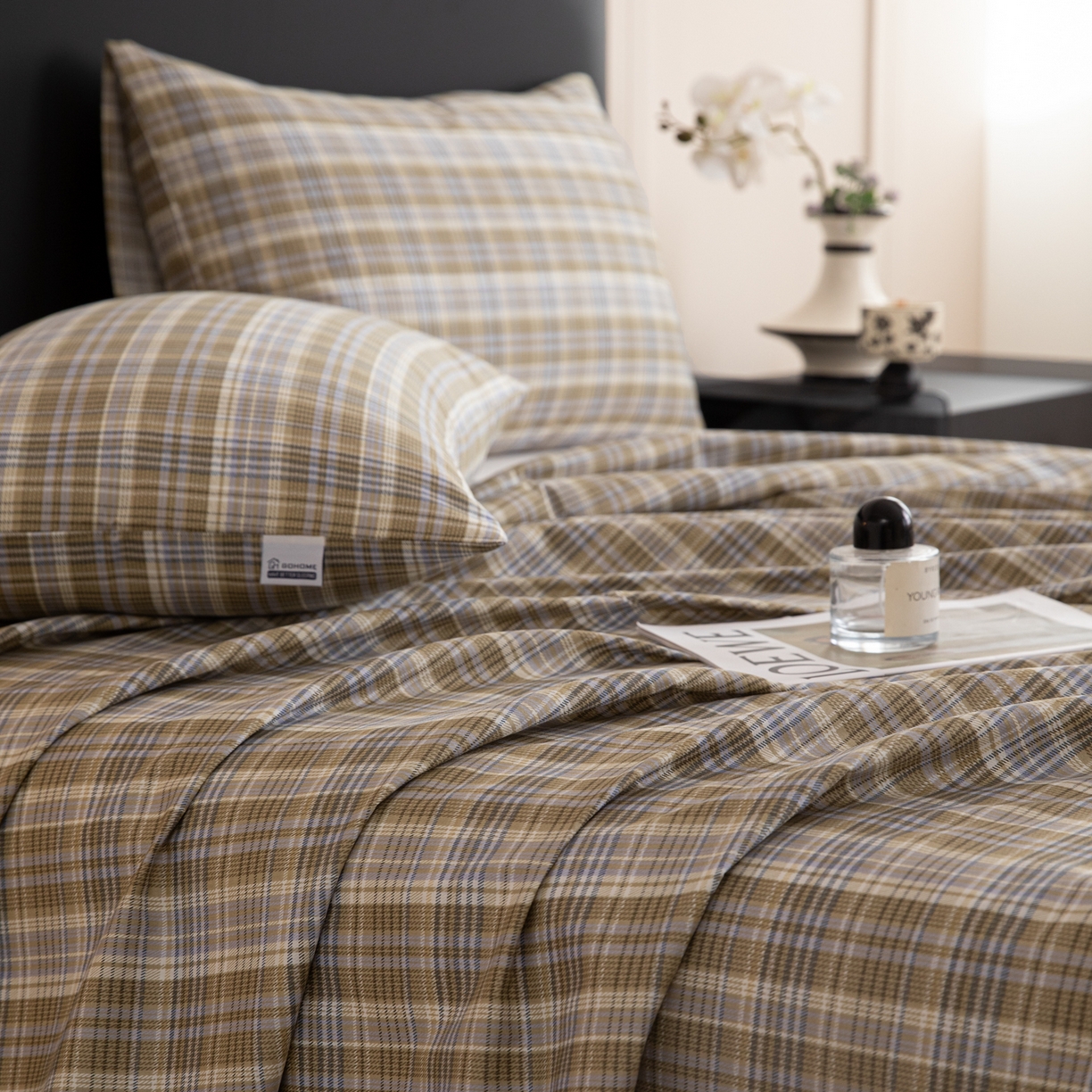 91家纺网 家纺一手货源 找家纺 简宜家居（朝初家纺） 2026新款40支13070全棉简约格子系列A版床单 抹茶格