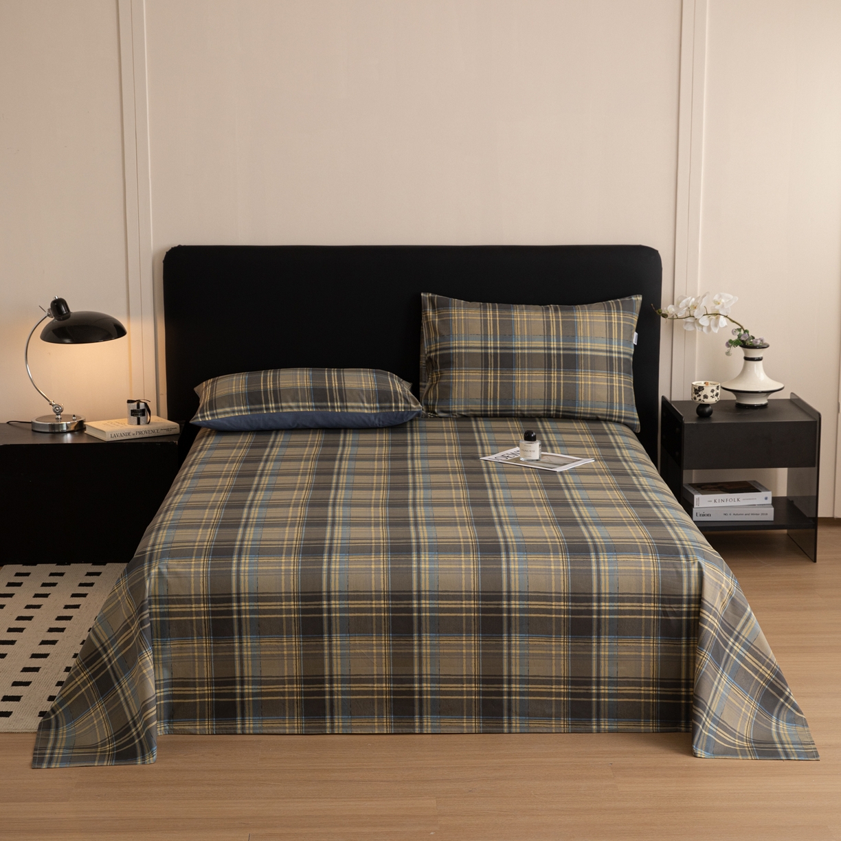 91家纺网 家纺一手货源 找家纺 简宜家居（朝初家纺） 2026新款40支13070全棉简约格子系列A版床单 英伦-青澜