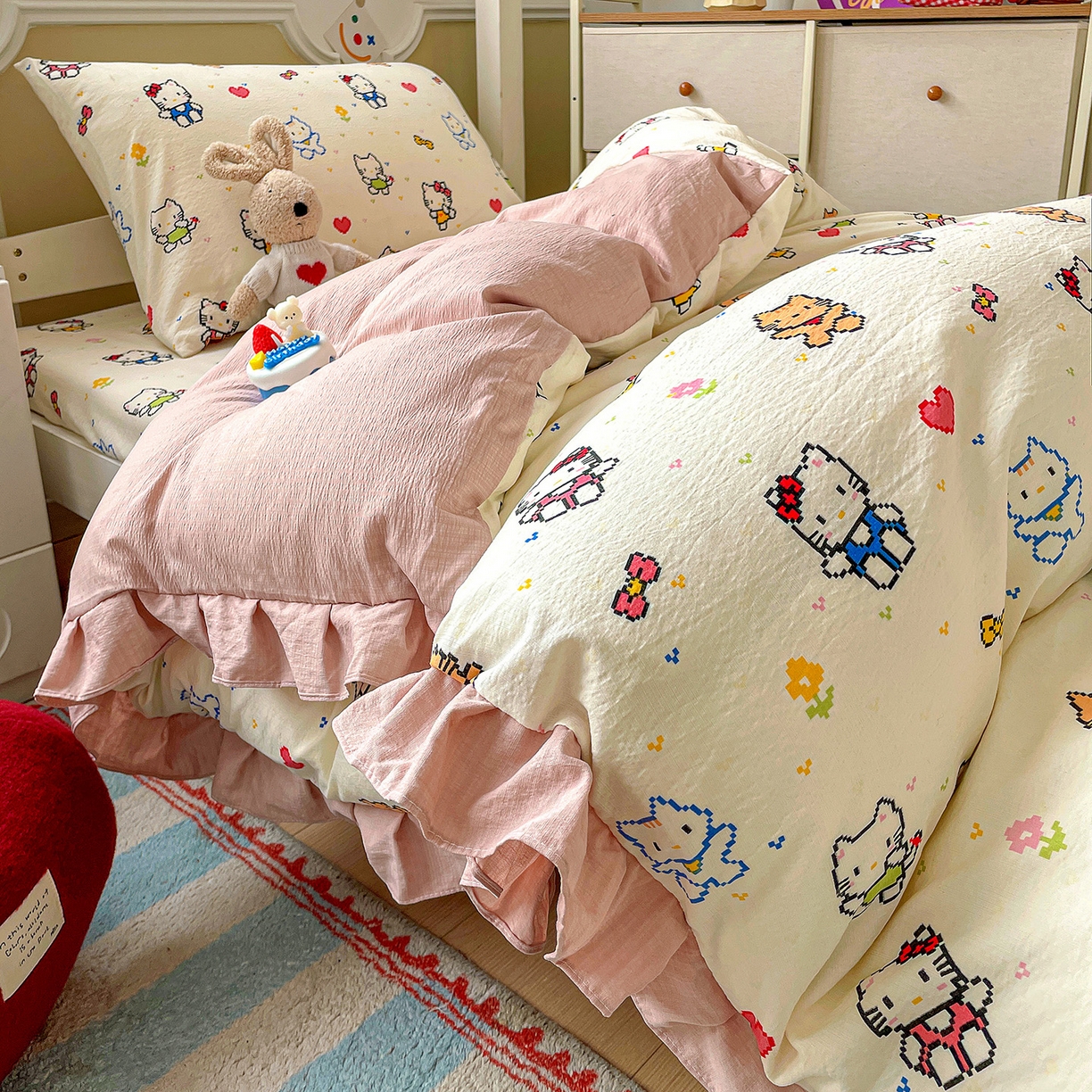 91家纺网 家纺一手货源 找家纺 （总）纽缦家纺 2026新款云感提花双层纱学生床韩版床单床笠三四件套