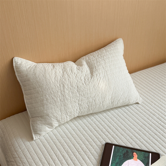 91家纺网 家纺一手货源 找家纺 乐野家居 2026新款韩风系列高密度色织全棉纯棉绗缝床盖 松紧防滑床单 白色