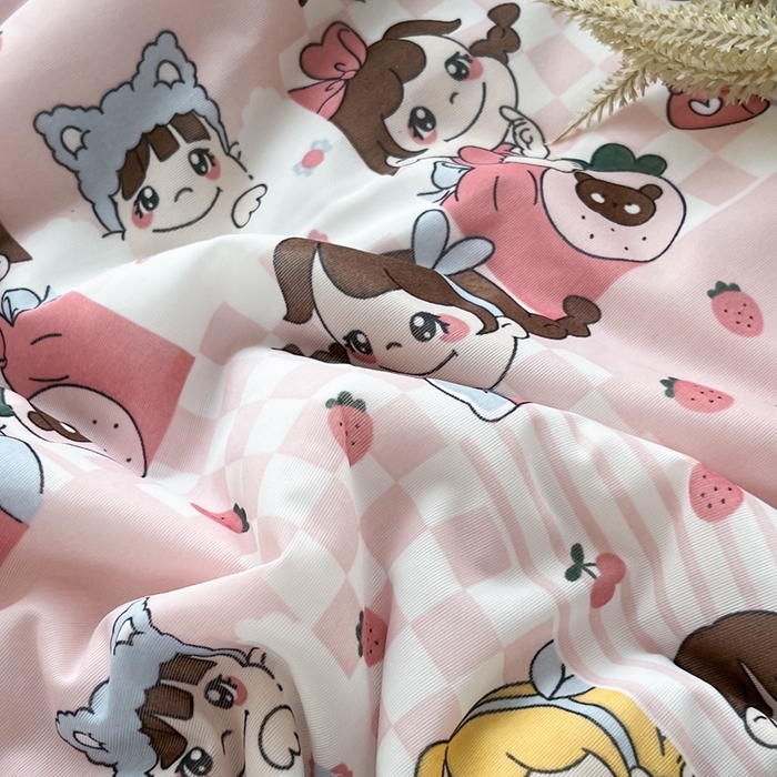 91家纺网 家纺一手货源 找家纺 帕拉美拉 2026新款A类印花冰凉丝凉感丝手包大宽边夏被 不二女孩