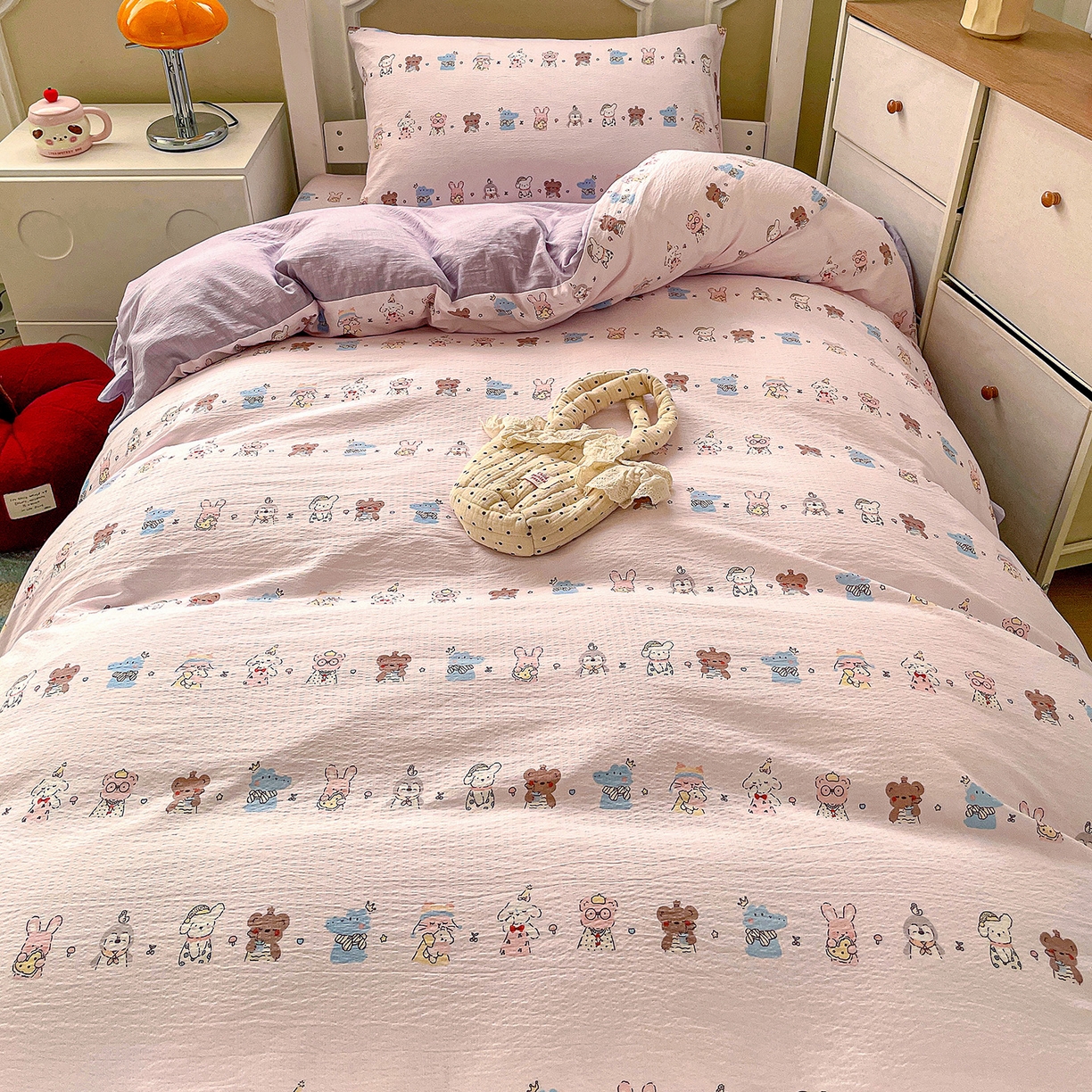 91家纺网 家纺一手货源 找家纺 纽缦家纺 2026新款云感提花双层纱学生床韩版床单床笠三四件套 动物游园