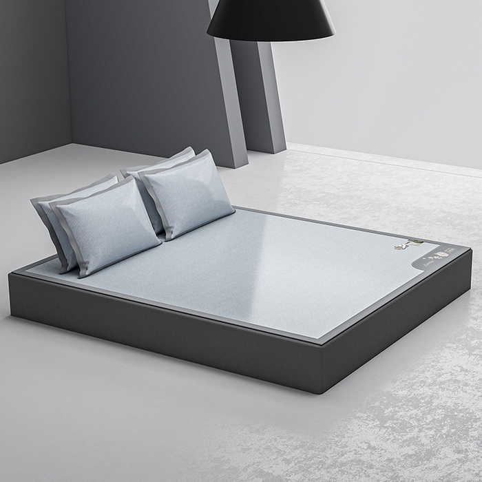 91家纺网 家纺一手货源 找家纺 小牛席业 2026新款双PE高凉感-小斜纹美丽绣球冰丝席席子凉席 蓝色