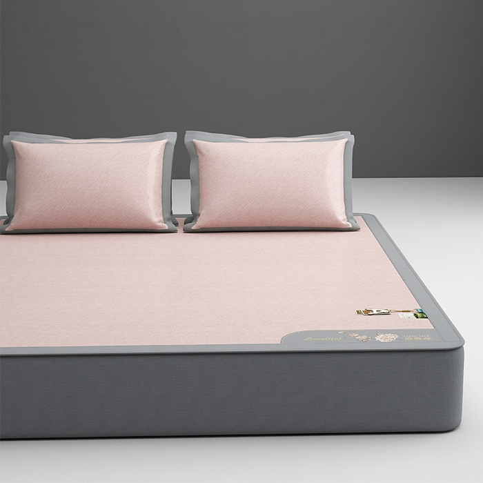 91家纺网 家纺一手货源 找家纺 （总）小牛席业 2026新款双PE高凉感-小斜纹美丽绣球冰丝席席子凉席-床笠款