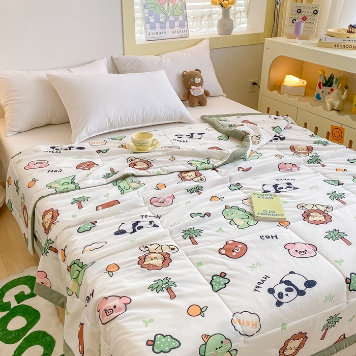 91家纺网 家纺一手货源 找家纺 帕拉美拉 2026新款A类印花冰凉丝凉感丝手包大宽边夏被 动物乐园