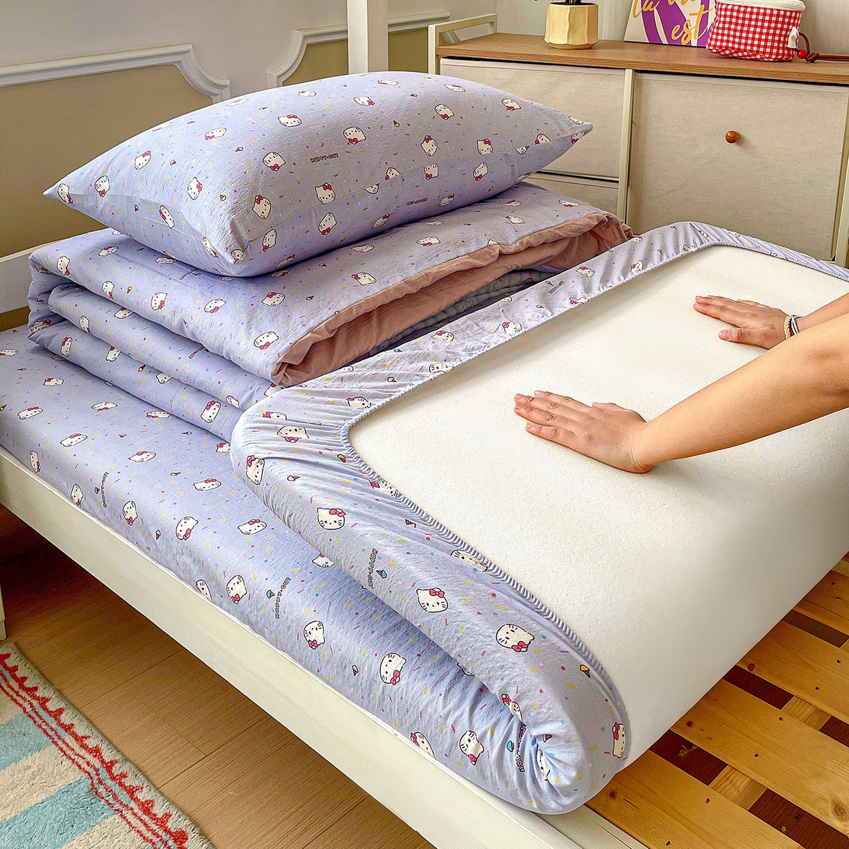 91家纺网 家纺一手货源 找家纺 纽缦家纺 2026新款云感提花双层纱学生床韩版床单床笠三四件套 蓝莓奶糖