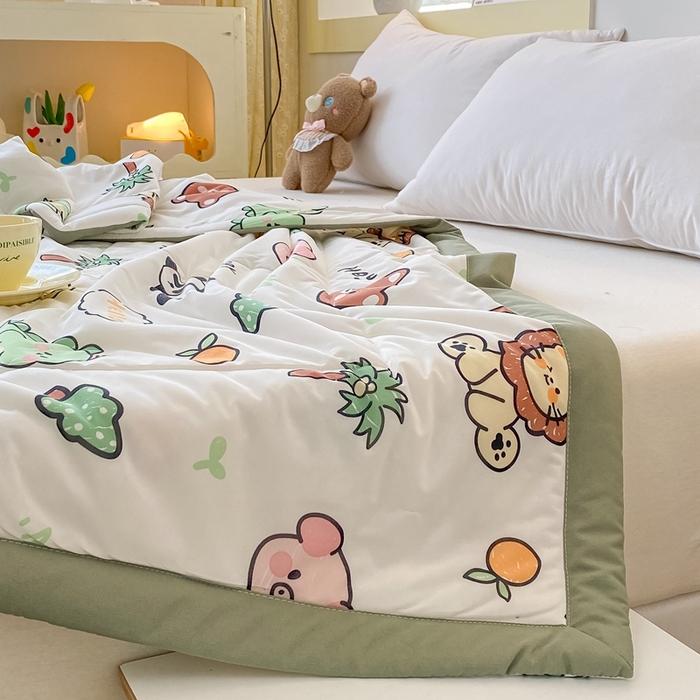 91家纺网 家纺一手货源 找家纺 帕拉美拉 2026新款A类印花冰凉丝凉感丝手包大宽边夏被 动物乐园