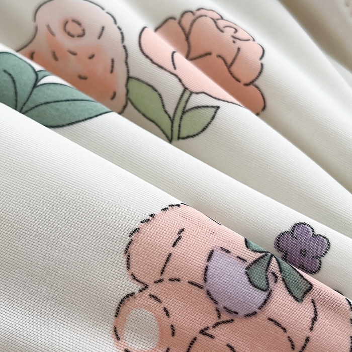 91家纺网 家纺一手货源 找家纺 帕拉美拉 2026新款A类印花冰凉丝凉感丝手包大宽边夏被 贩卖蜜糖-粉