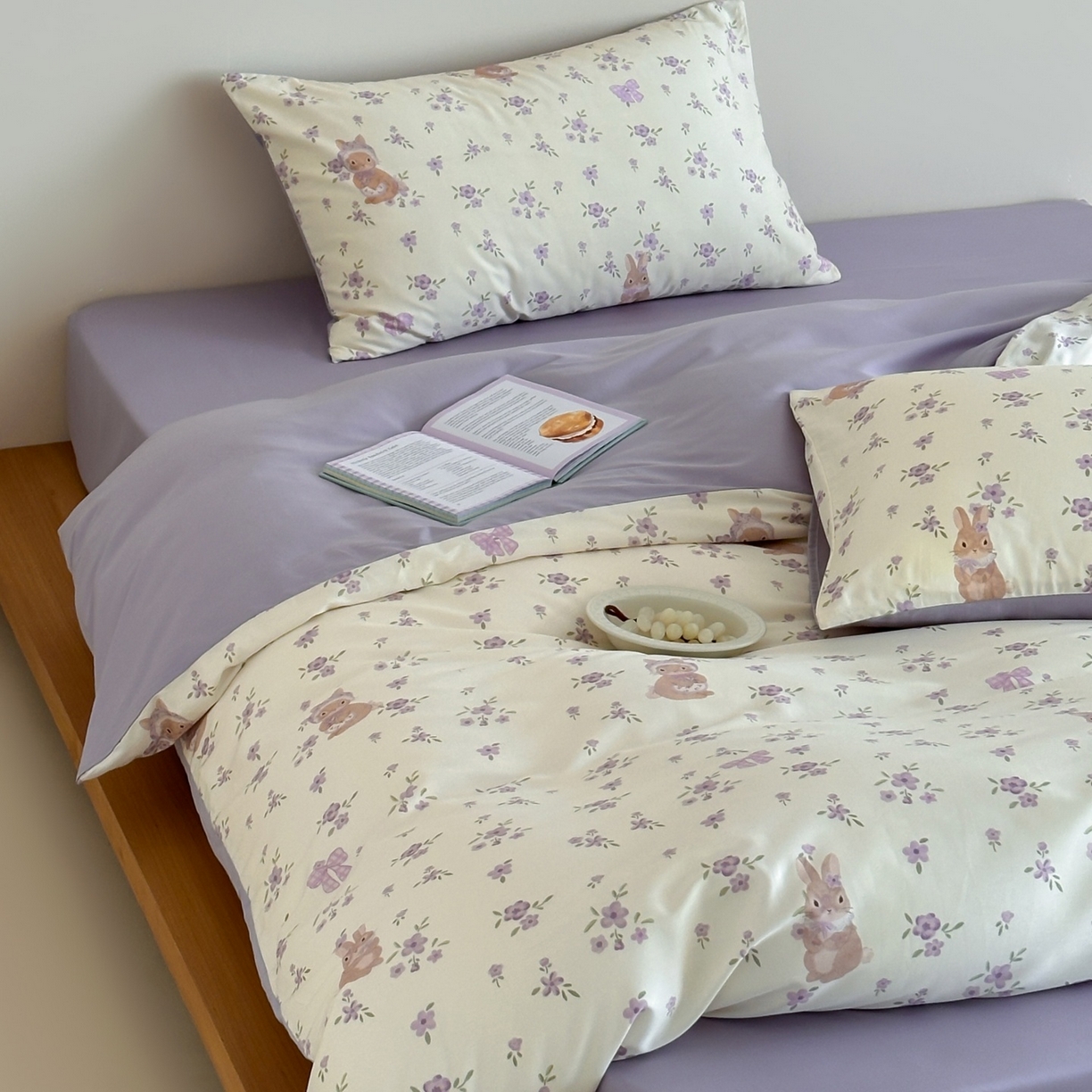 91家纺网 家纺一手货源 找家纺 桃喜 2026春夏新款ins风60支长绒棉纯棉四件套 （会员-5）严格控价 券后不低于159/179 鸢尾花兔兔