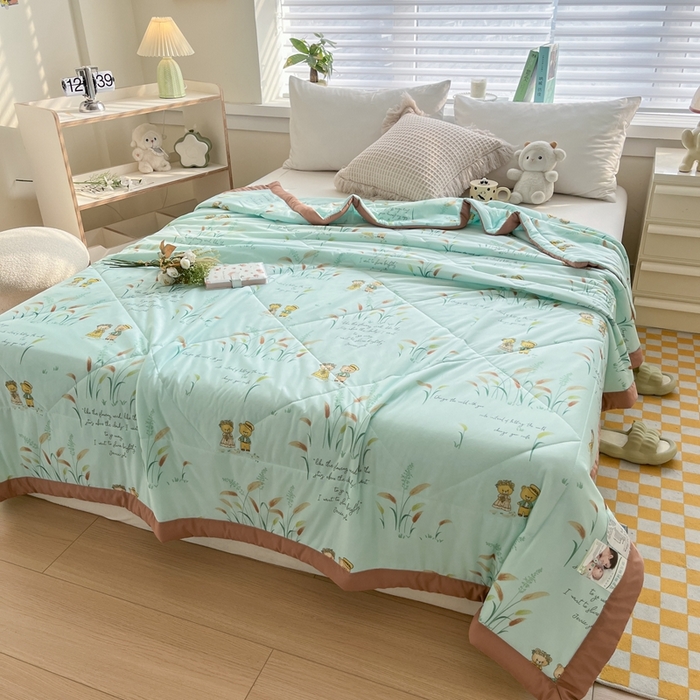 91家纺网 家纺一手货源 找家纺 帕拉美拉 2026新款A类印花冰凉丝凉感丝手包大宽边夏被 花园浪漫